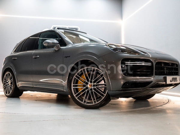 PORSCHE Cayenne Turbo S EHybrid 5p.