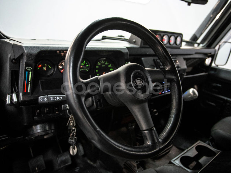 LAND-ROVER Defender 90 2.5TD5 HTOP 3p.