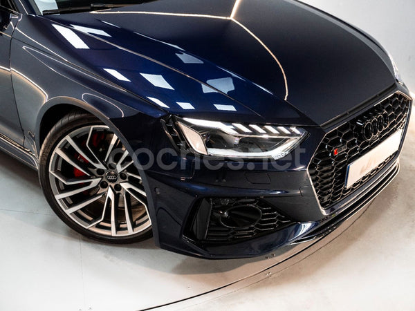 AUDI A4 RS4 Avant TFSI 331kW quattro tiptronic 5p.